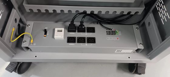 تشغيل التيار المتردد CE شحن التيار المتردد و USB نوع-A نوع-C مخزن قبو iPad عربة الشحن خزانة الشحن المحمول مع عجلات