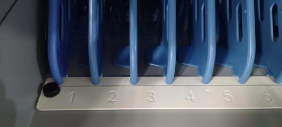 تشغيل التيار المتردد CE شحن التيار المتردد و USB نوع-A نوع-C مخزن قبو iPad عربة الشحن خزانة الشحن المحمول مع عجلات