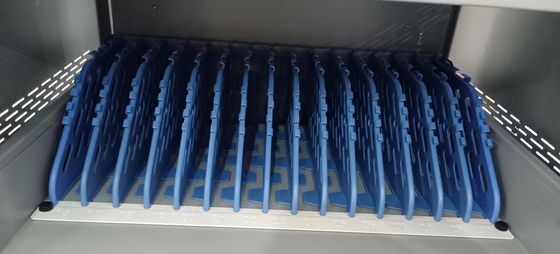 تشغيل التيار المتردد CE شحن التيار المتردد و USB نوع-A نوع-C مخزن قبو iPad عربة الشحن خزانة الشحن المحمول مع عجلات