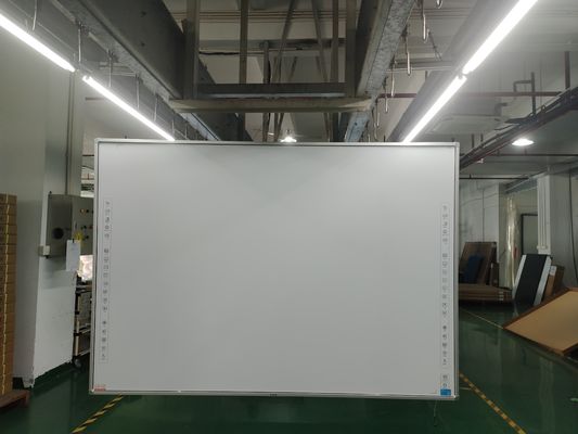 الصناعة مباشرة السيراميكية أو البلاستيكية اللامعة سطح IR 20 نقطة لمسة تفاعلية Whiteiboard لوحة لمسة ذكية مع 22pcs المفاتيح السريعة كل جانب للملاحة السريعة والسهلة التعليم المدرسي لوحة بيضاء