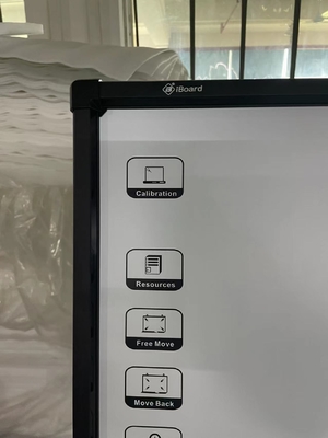 البيع بالجملة من المصنع توافق عالي لوحة بيضاء تفاعلية IBoard للتعليم في الفصول الدراسية زاوية رؤية واسعة لوحة بيضاء إلكترونية تفاعلية