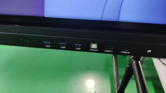مصنع أيبورد بيع الجملة شاشة لمس تفاعلية 2mm دقة 15W * 2 أو 20W * 2 مكبرات الصوت وإسقاط الشاشة اللاسلكية اللوحة البيضاء التفاعلية