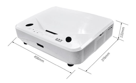 DLP Ultra Throw Projectors مشروعات القصير القصير مشروع ليزر ذكي لمسلسل السينما المسرح الفصول الدراسية الشاشة الحائطية