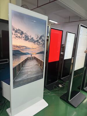 مراقبة وتحليل الحملات الإعلانية الرقمية مراقبة الإعلانات الرقمية مع تتبع حقيقي في الوقت الحقيقي ونوع تثبيت الجدار أو الأرض